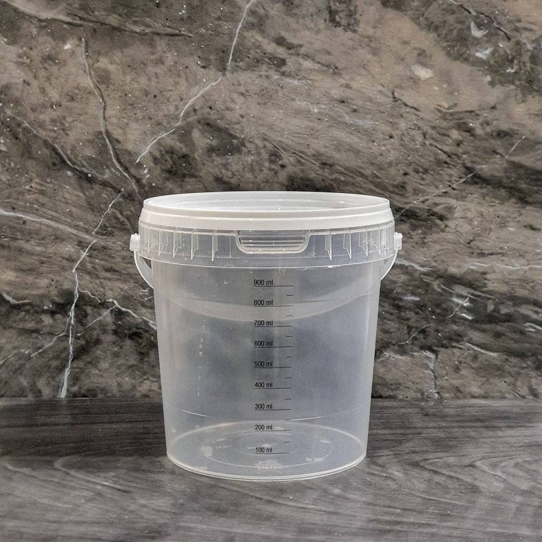 HV’ART Graduated Paint Kettle c/w Lid - 1 Litre